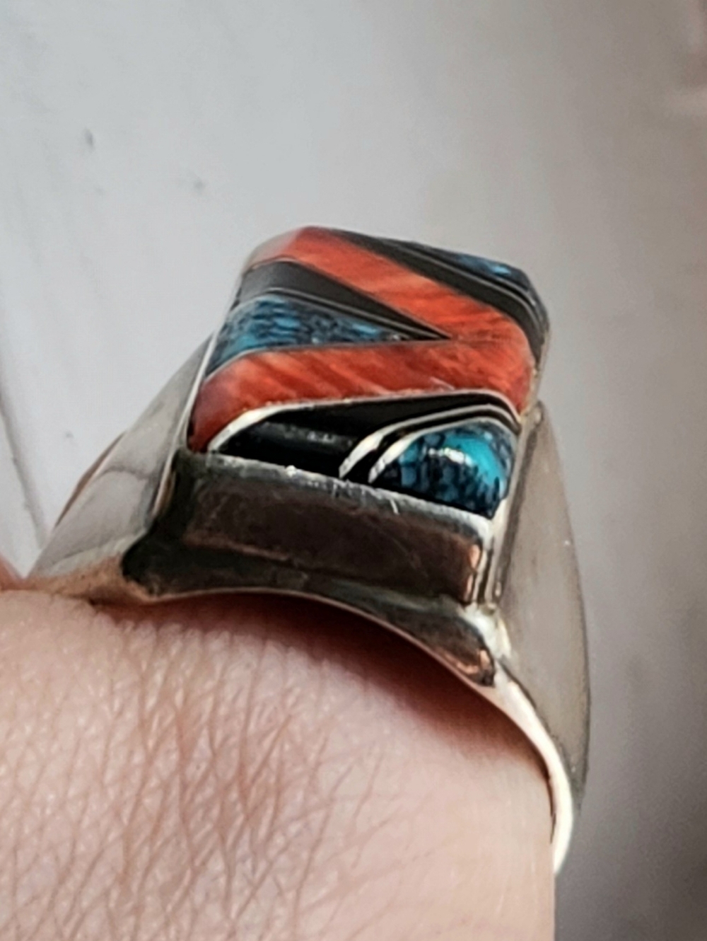 VINTAGE NAVAJO STERLING SILVER MENS RING WITH SPINY OYSTER, ONYX TURQOUISE SZ 10 - Picture 11 of 12